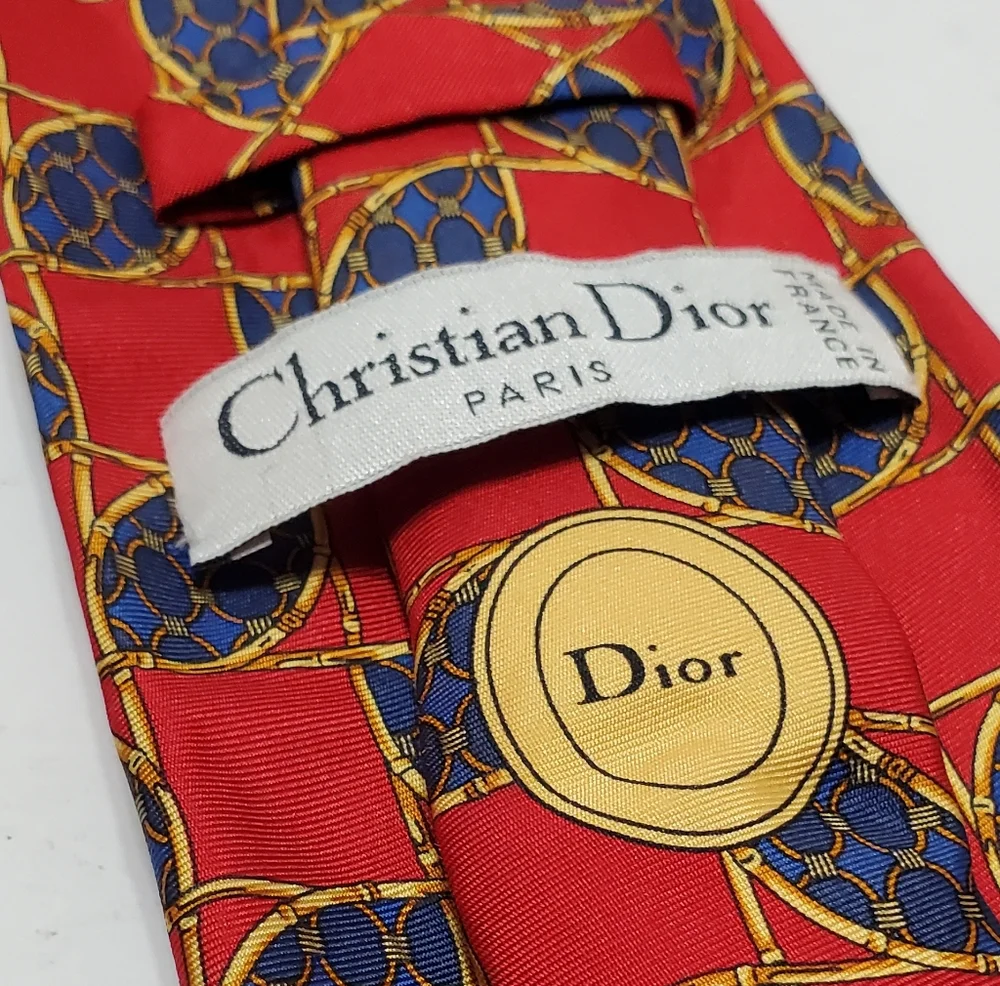 Dior Red Geometric Pattern Men's Silk Neck Tie Made in France 59x3.75" - Picture 3 of 6